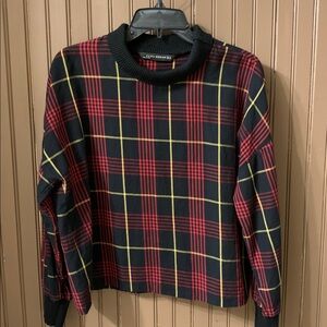 Zara Red and Black Plaid cropped long sleeve top